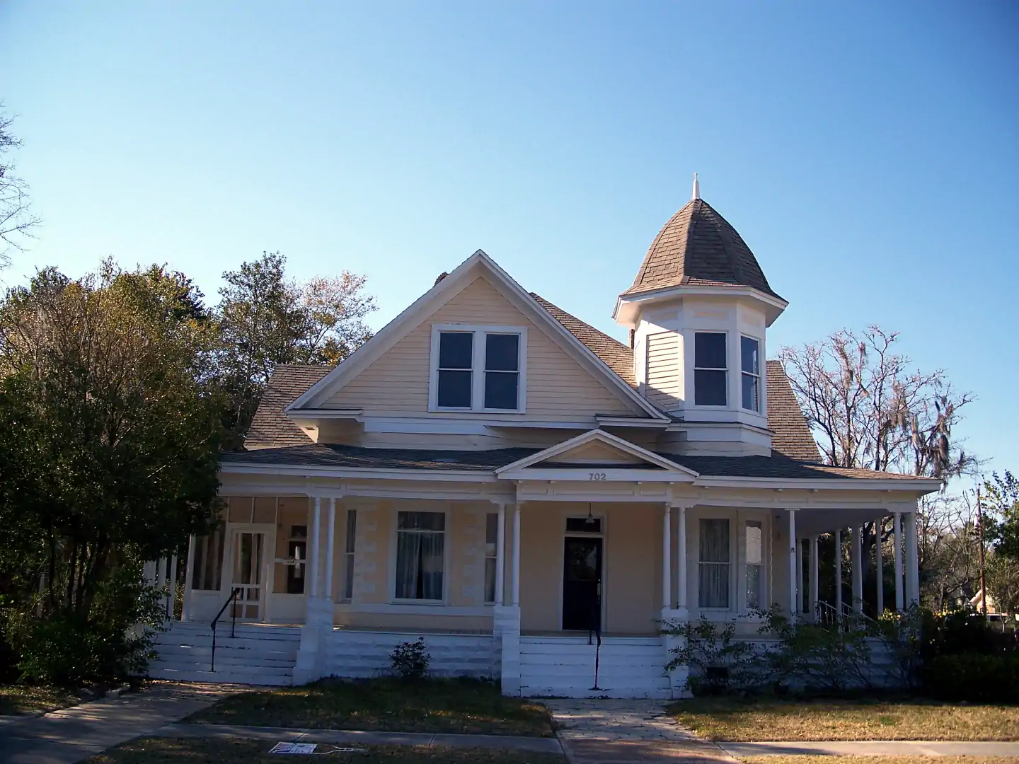 Dr. Price House, in Live Oak, Florida