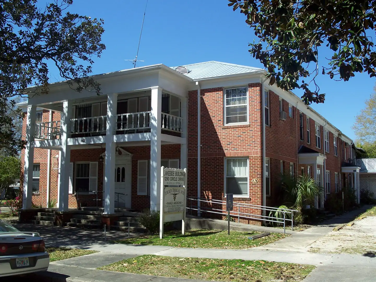 DeFuniak Springs, Florida: DeFuniak Springs Historic District: Old Lakeside Hospital.